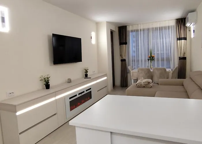 Skyline Sea View - център златни пясъци, първа линия * Златни пясъци