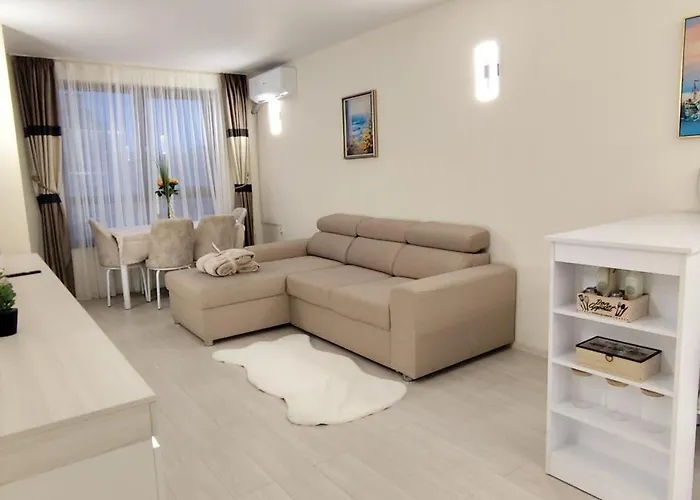 Skyline Sea View - център златни пясъци, първа линия * Златни пясъци