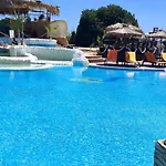 Skyline Sea View - център златни пясъци, първа линия Apartment