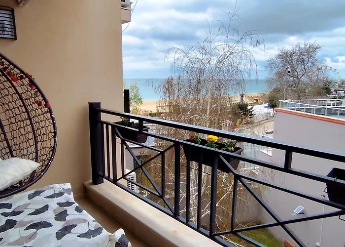 Apartman Skyline Sea View - център златни пясъци, първа линия *